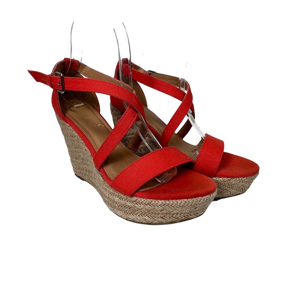 Report Women's Wedges Sandals size 7.5W Chai Beautiful Coral Color